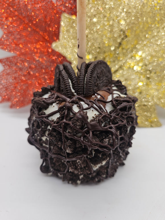 Cookies & Cream Caramel Apple